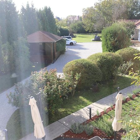 The Secret Garden - Keszthely Bed and Breakfast Εξωτερικό φωτογραφία