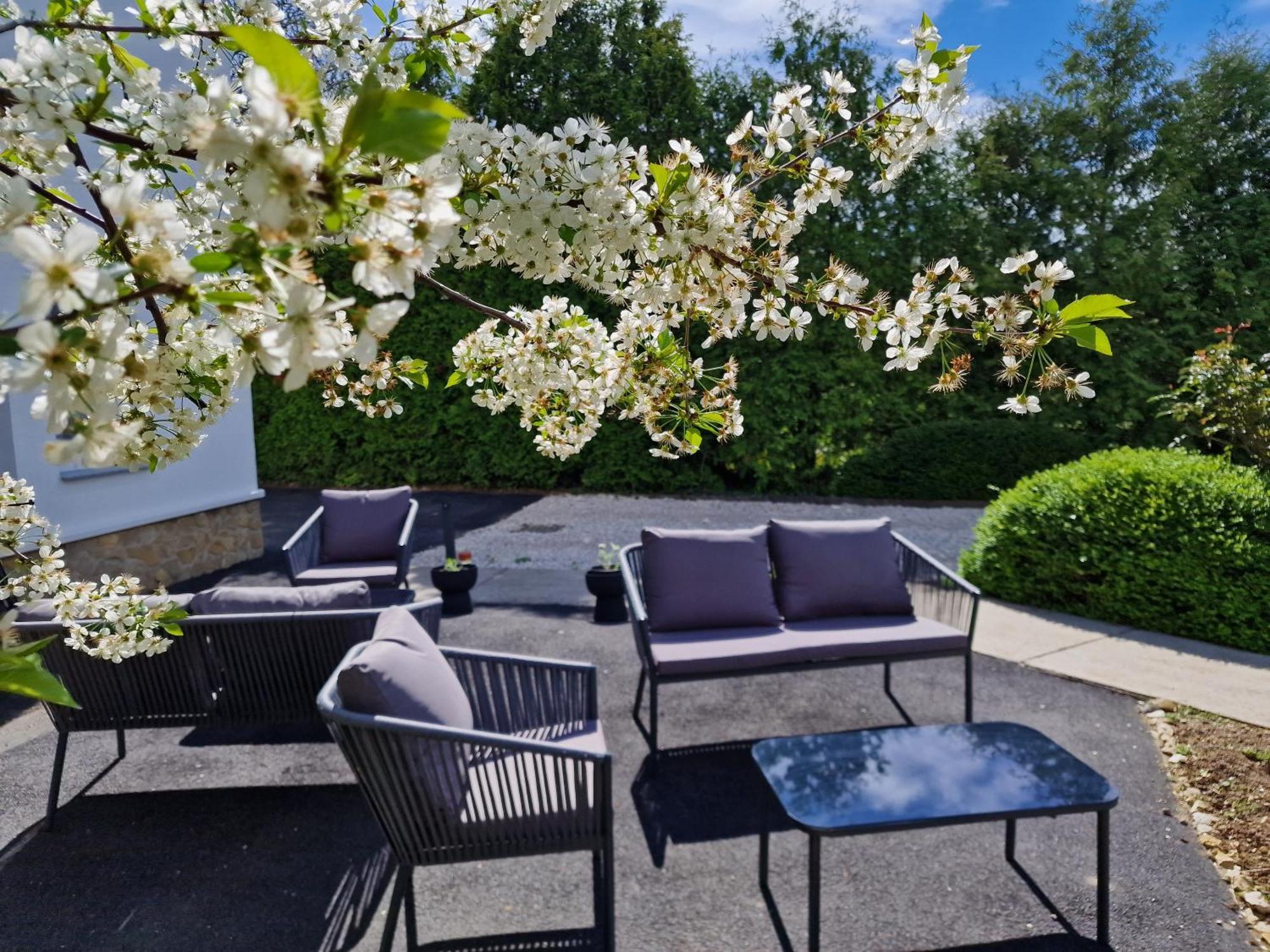 The Secret Garden - Keszthely Bed and Breakfast Εξωτερικό φωτογραφία