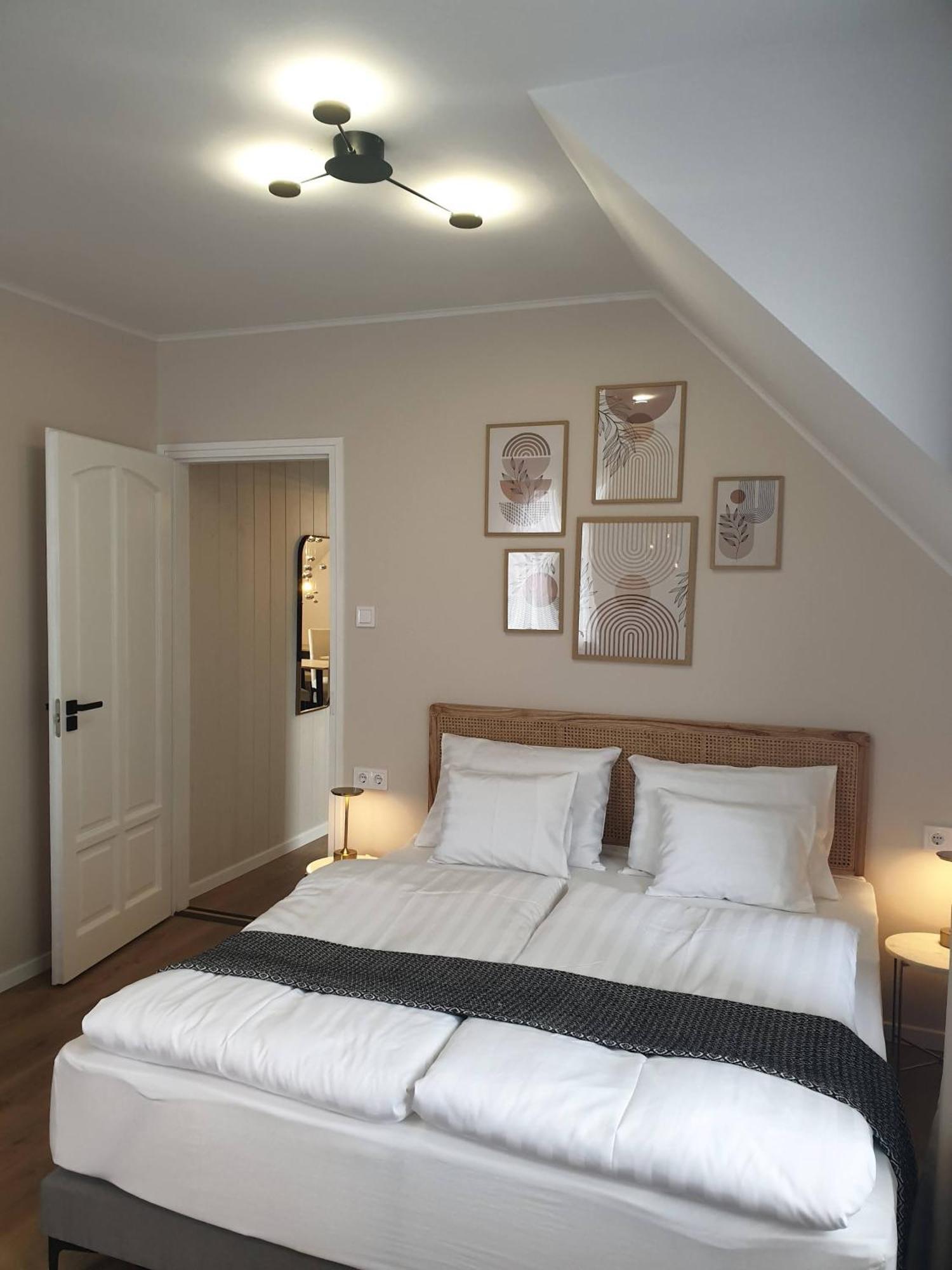 The Secret Garden - Keszthely Bed and Breakfast Εξωτερικό φωτογραφία