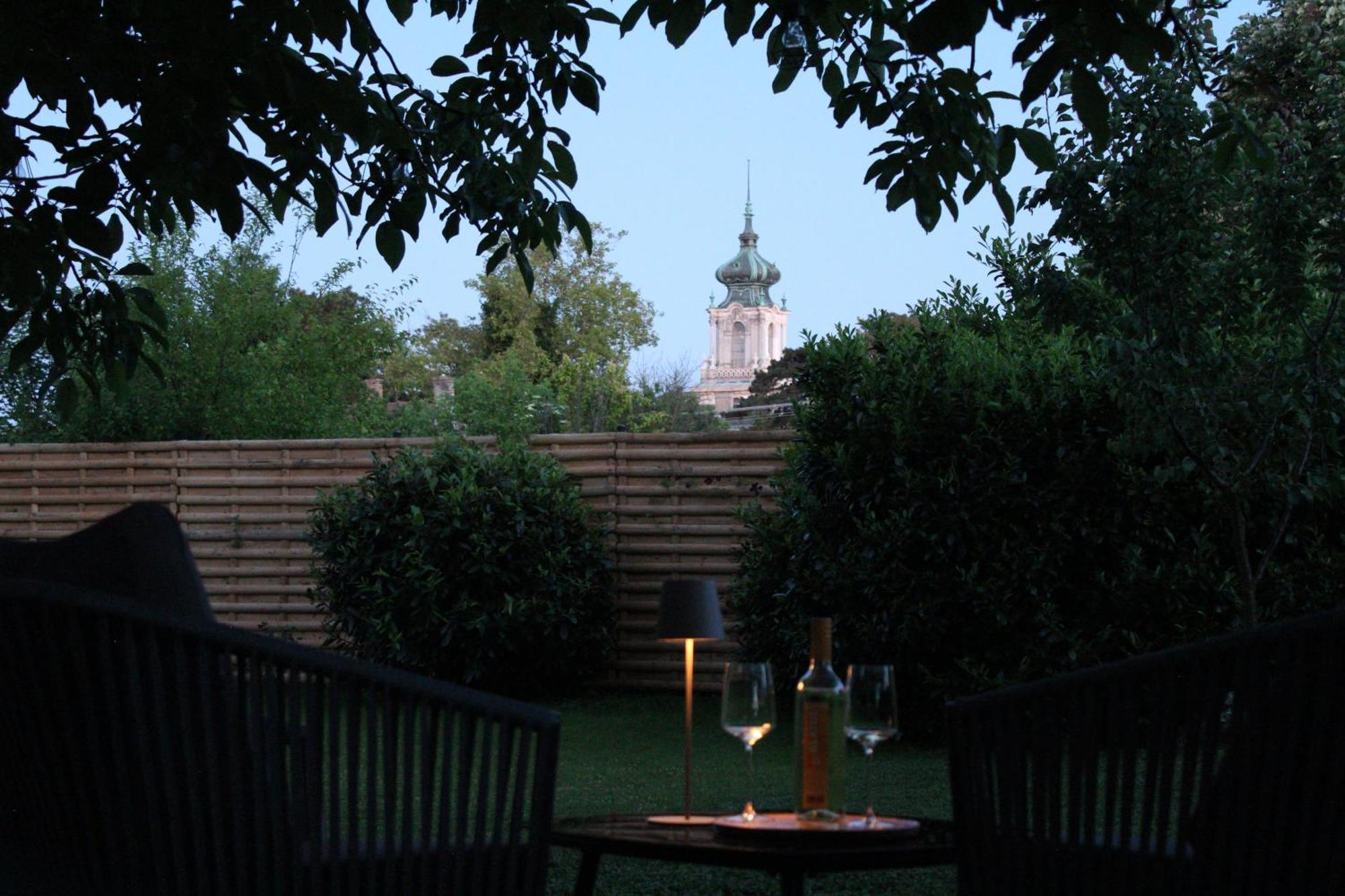 The Secret Garden - Keszthely Bed and Breakfast Εξωτερικό φωτογραφία